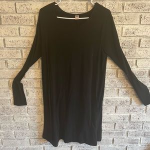 Long Sleeve Black Dress
